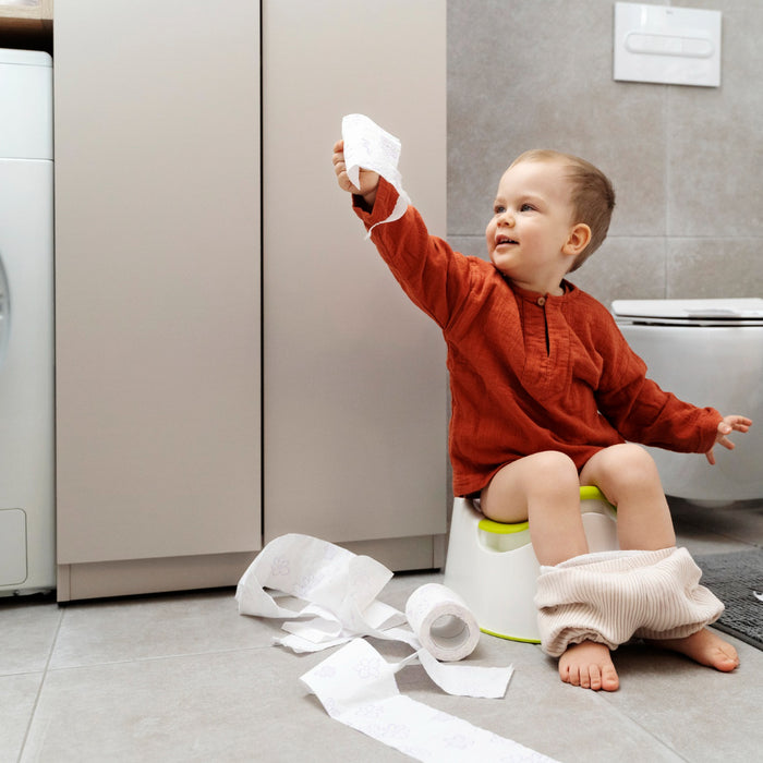 8 signs your child is ready for toilet training