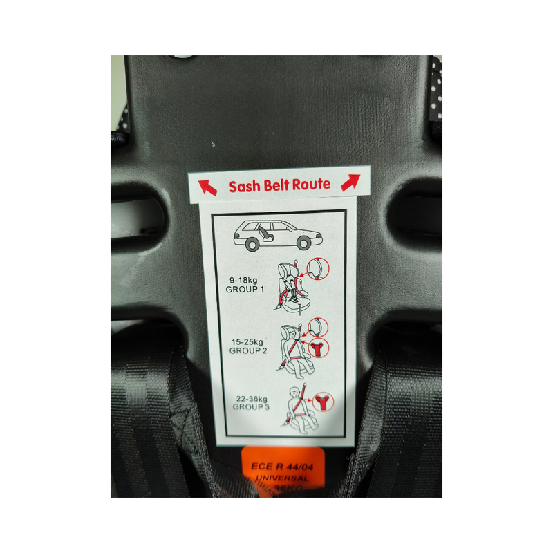 NEEVA 2 in 1 Booster Car Seat (CT515) - BLACK / WHITE DOTS