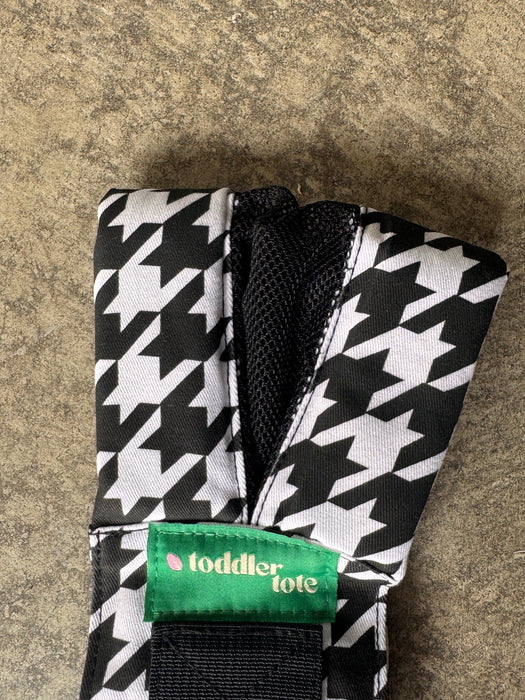 Toddler Tote | Reversible Carrier - Houndstooth & Black