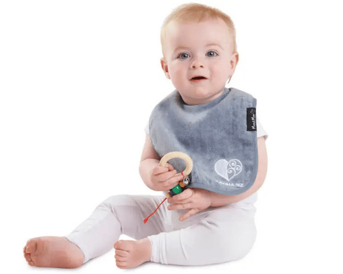 Mum2Mum Wonder Bib Kiwiana