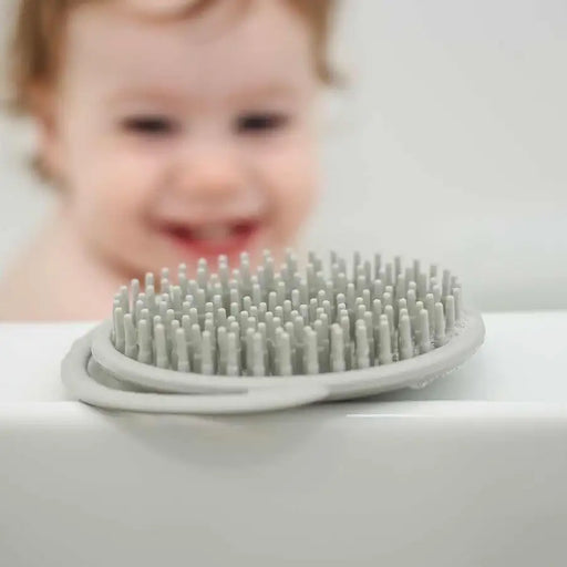 Haakaa Silicone Shampoo Brush - Grey - Babyonline