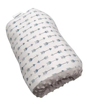 Neeva Nursing Sleeve -  ARROWS - Babyonline
